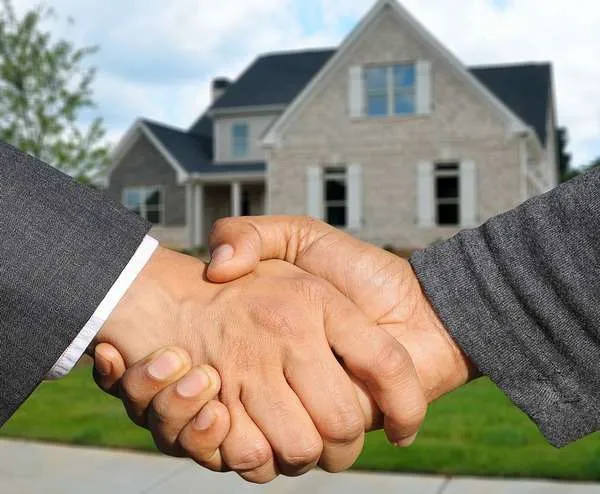feng shui buying house